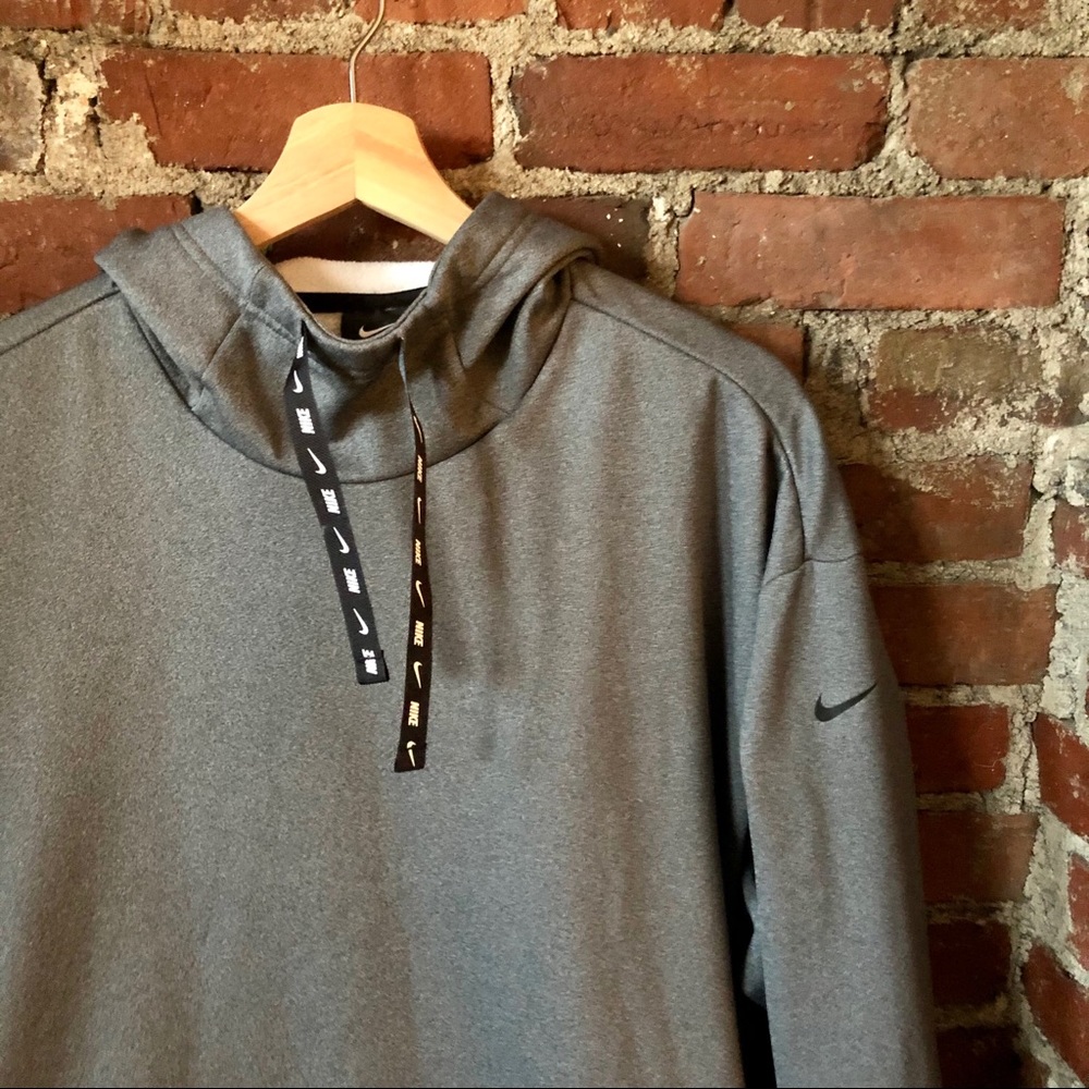 Nike Pullover Hoodie